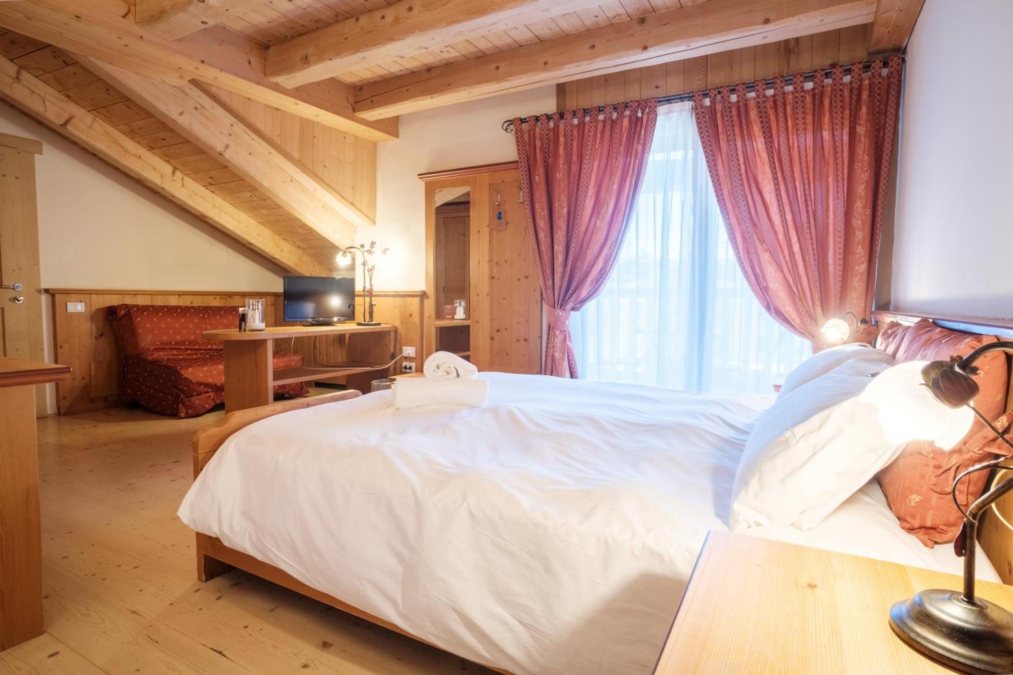 Casa Moresc Spiazzo Kültér fotó