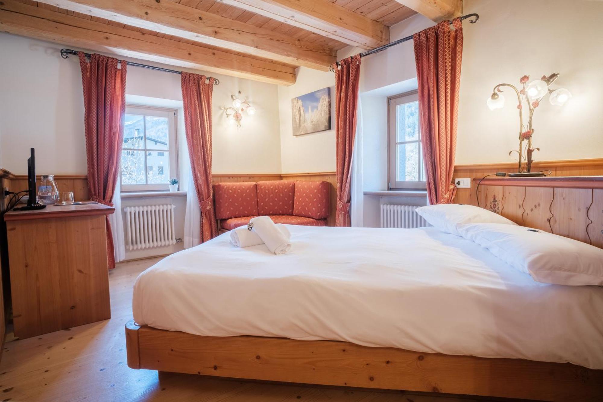 Casa Moresc Spiazzo Kültér fotó